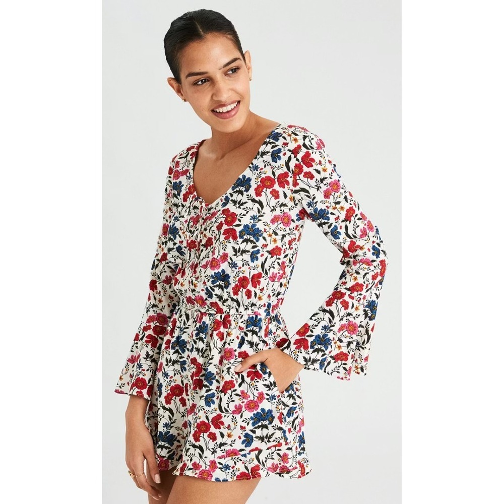 American Eagle Long Sleeve Floral Romper Festival Boho Chic Red Blue Pink Small